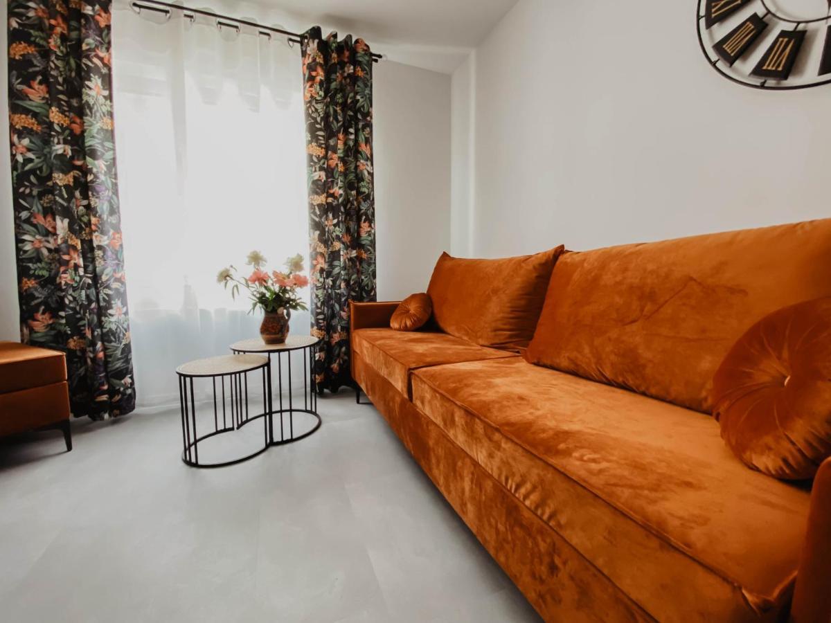 Cztery Pory Roku Apartment Wiele Bagian luar foto