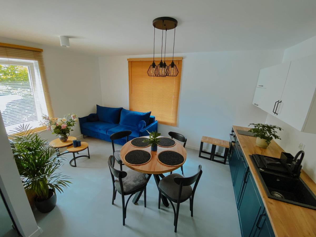 Cztery Pory Roku Apartment Wiele Bagian luar foto