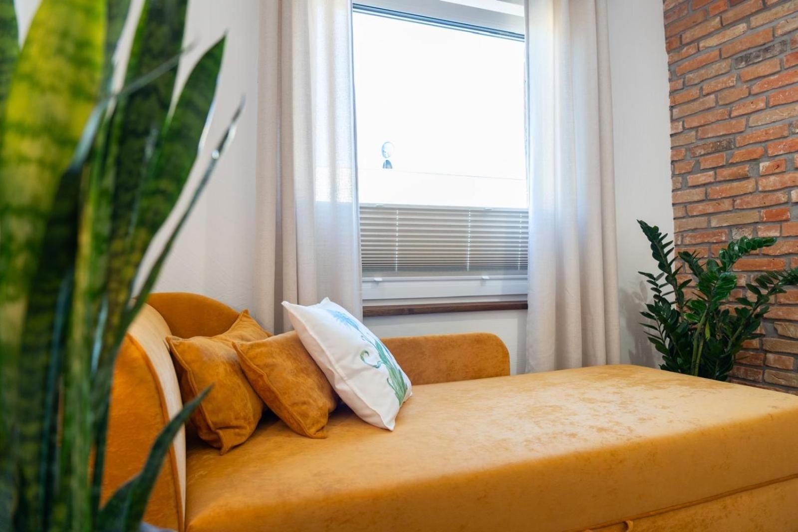 Cztery Pory Roku Apartment Wiele Bagian luar foto