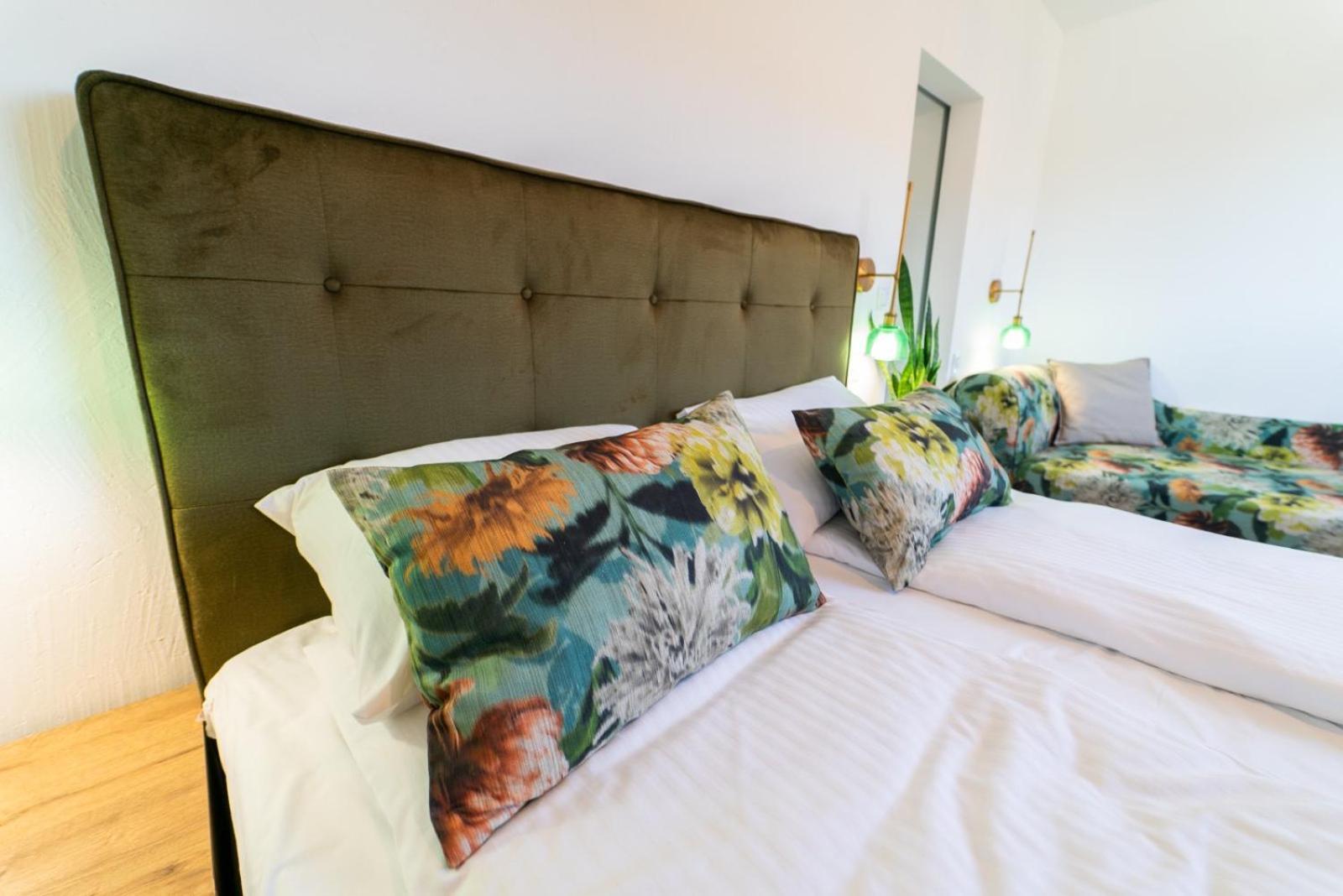 Cztery Pory Roku Apartment Wiele Bagian luar foto