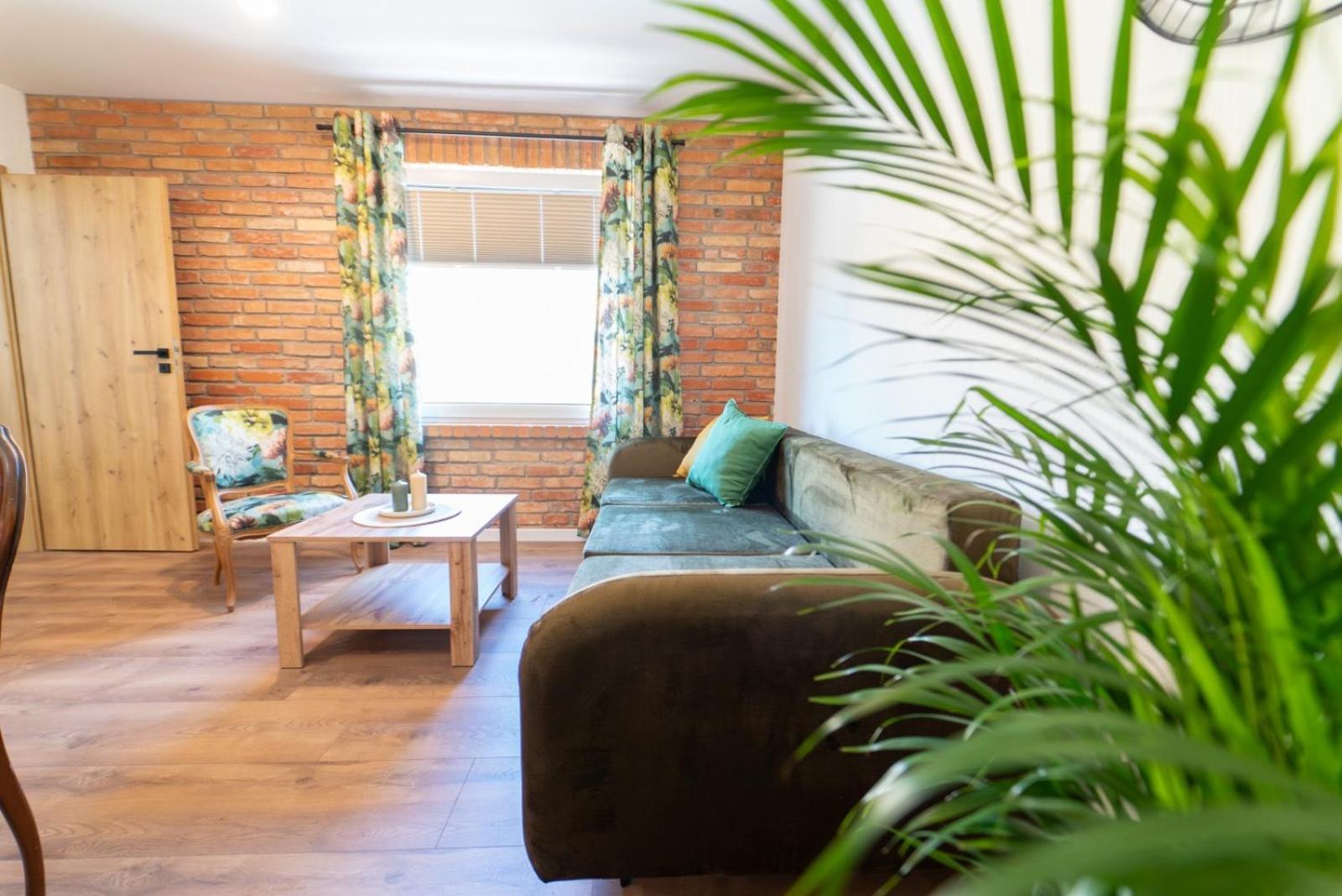 Cztery Pory Roku Apartment Wiele Bagian luar foto
