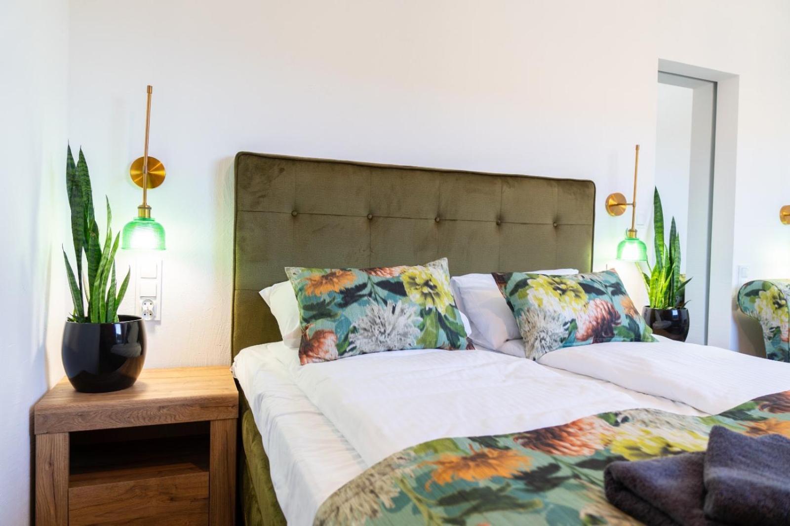 Cztery Pory Roku Apartment Wiele Bagian luar foto